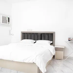  Apartment Comfortable & Big Family 10mins Drive To Al-masjid -nabawi Saudi Arabia