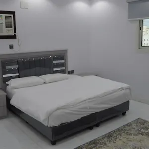 احجز هنا