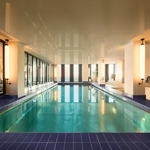 apt-adina-81671.com-bavaria.com/